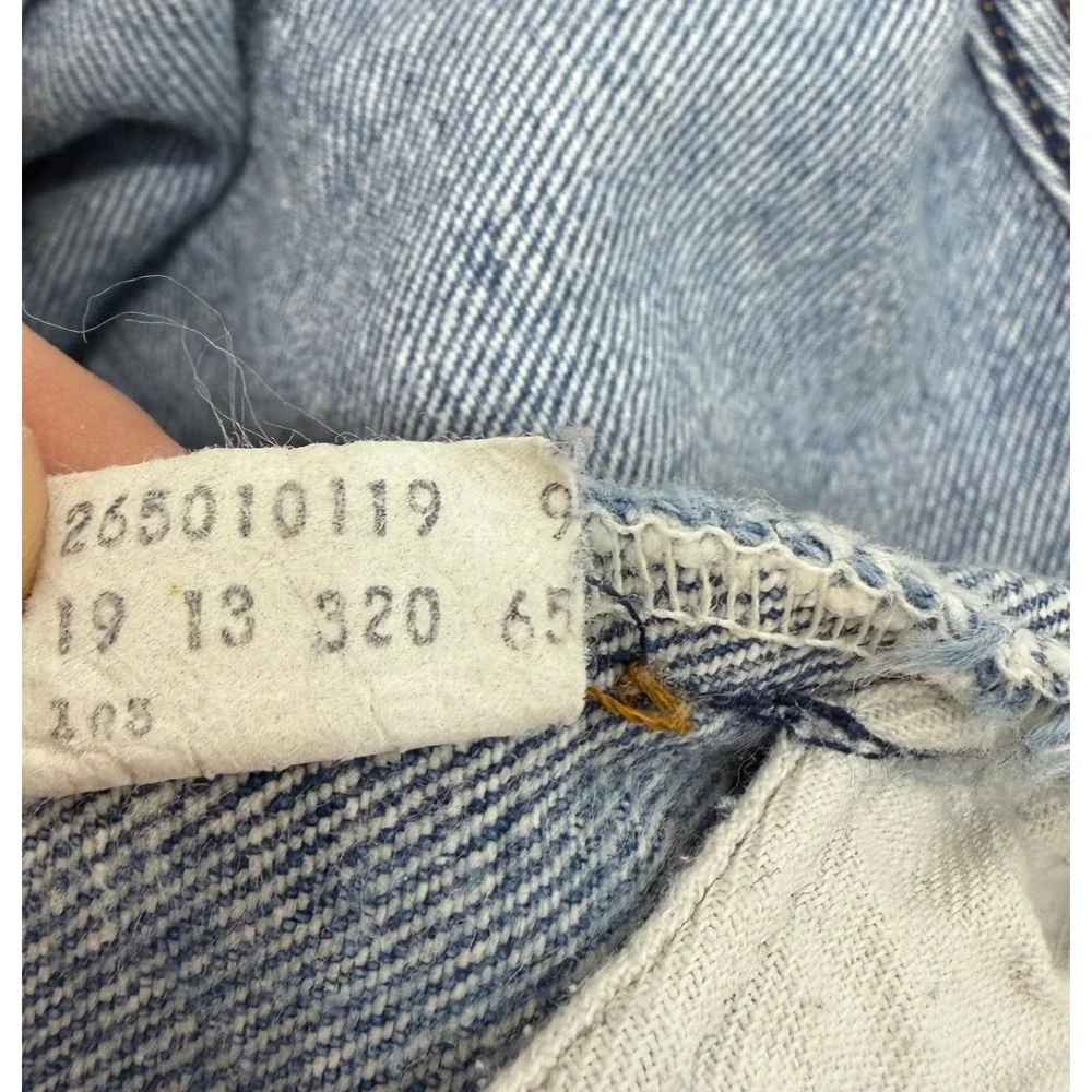 Vintage Levi's 501-0119 Jeans Made In USA 1993 Button Fly Light Wash 100% Cotton